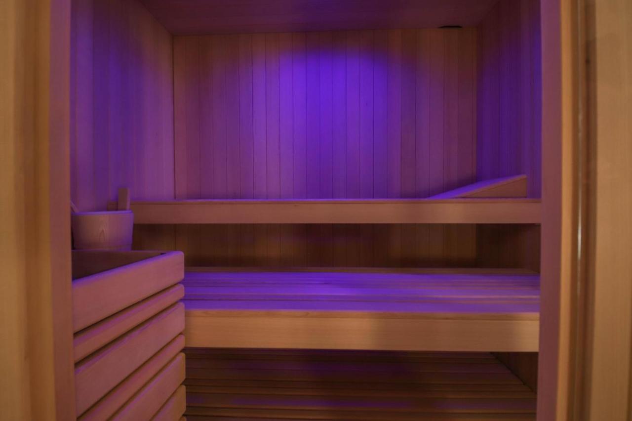 Suite & Spa Via Veneto モノーポリ エクステリア 写真